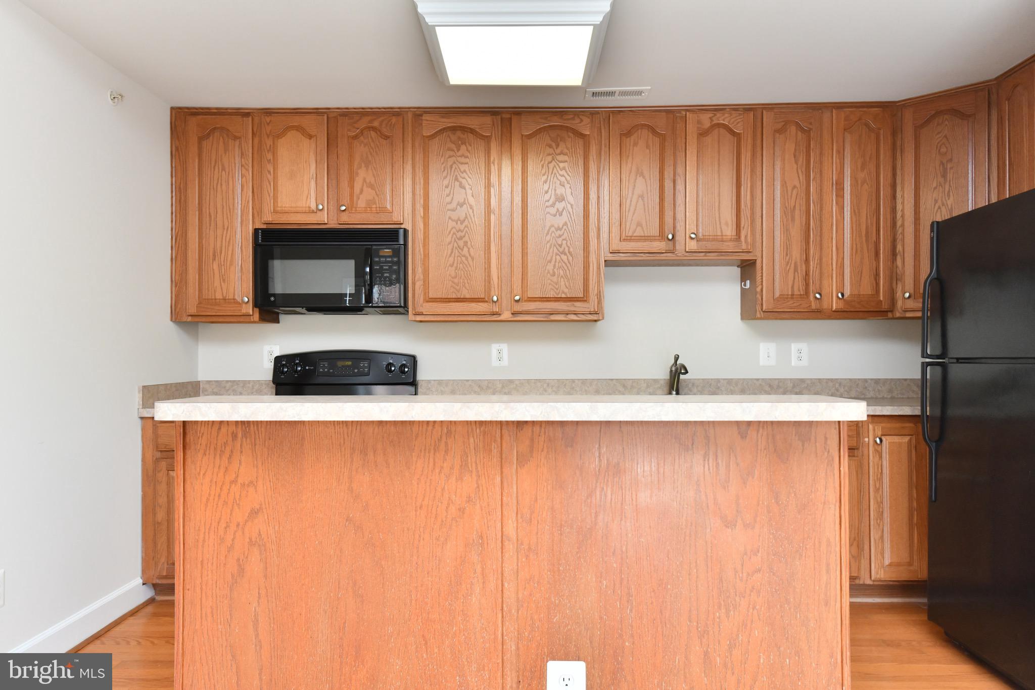 CRESTWOOD VILLAGE PARK - Residential