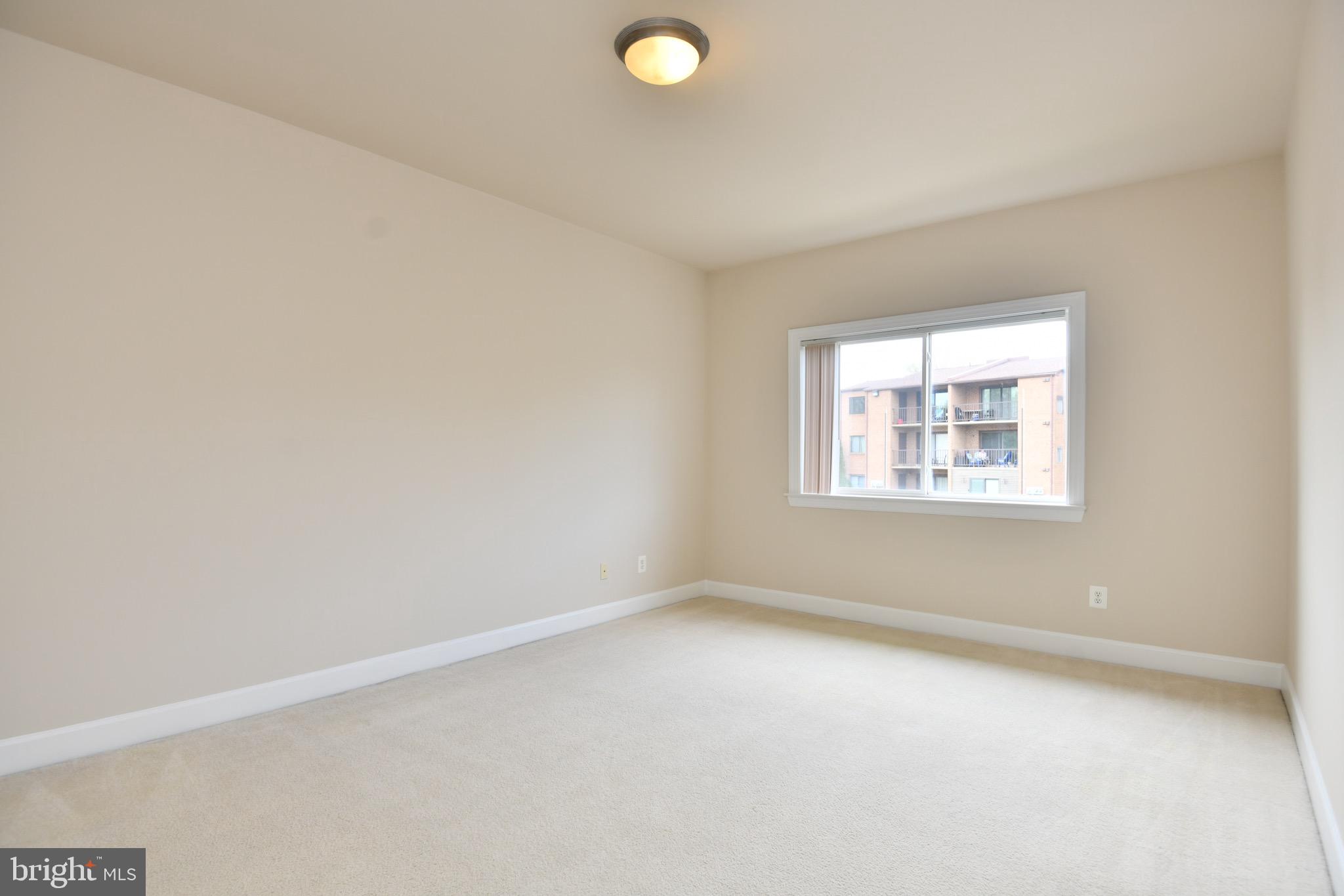 CRESTWOOD VILLAGE PARK - Residential