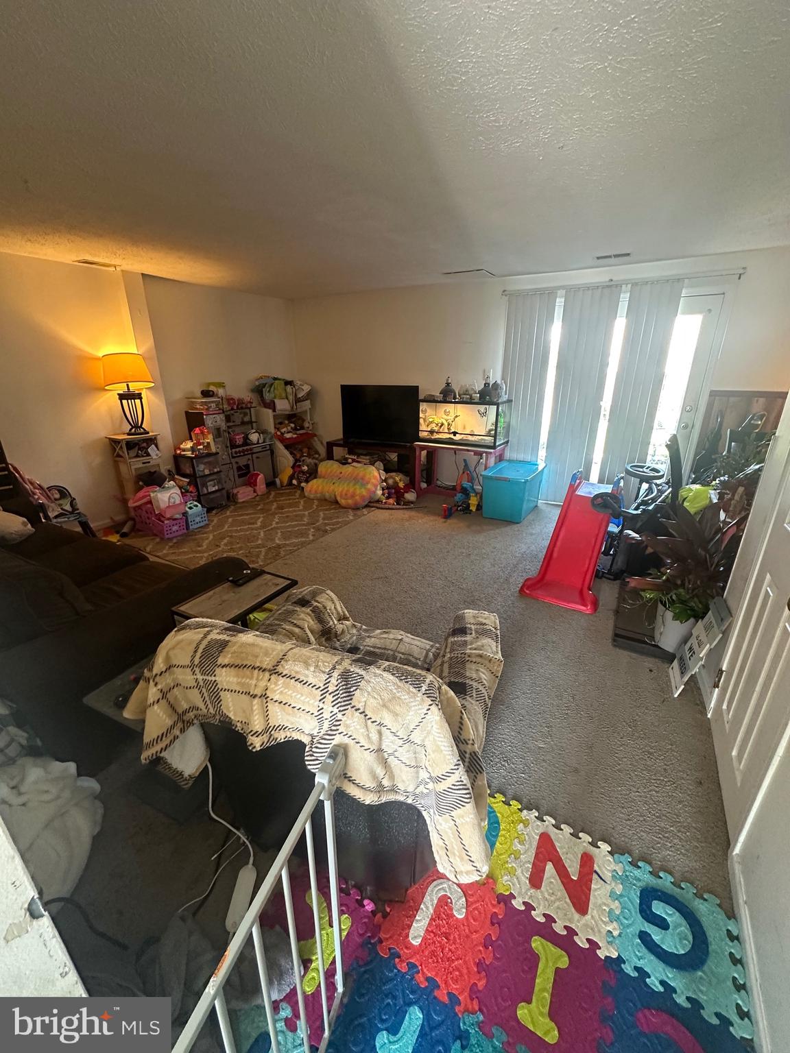 HILLCREST ORCHARDS - Residential