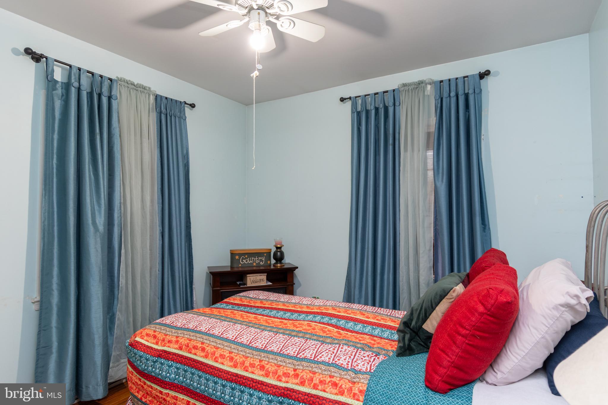 WHISKEY BOTTOM - Residential