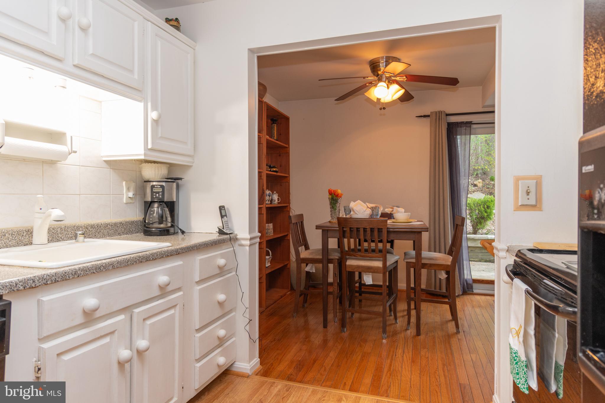 WHISKEY BOTTOM - Residential