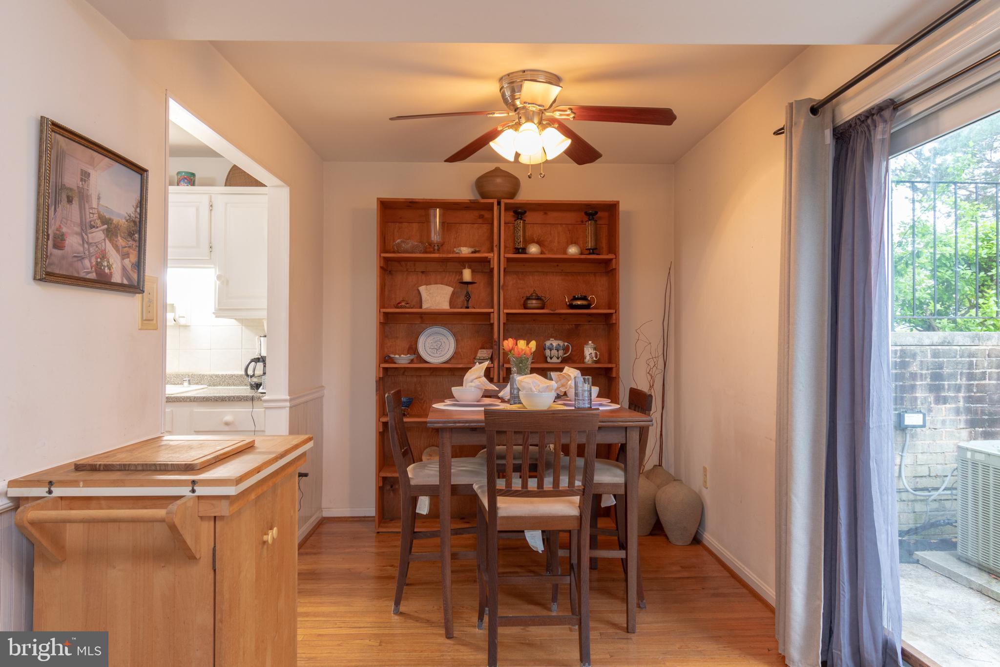 WHISKEY BOTTOM - Residential