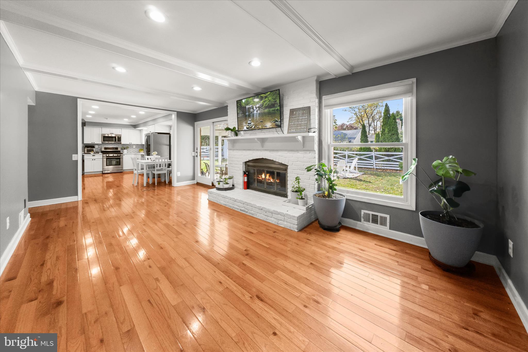 FOX HILLS OF POTOMAC - Residential