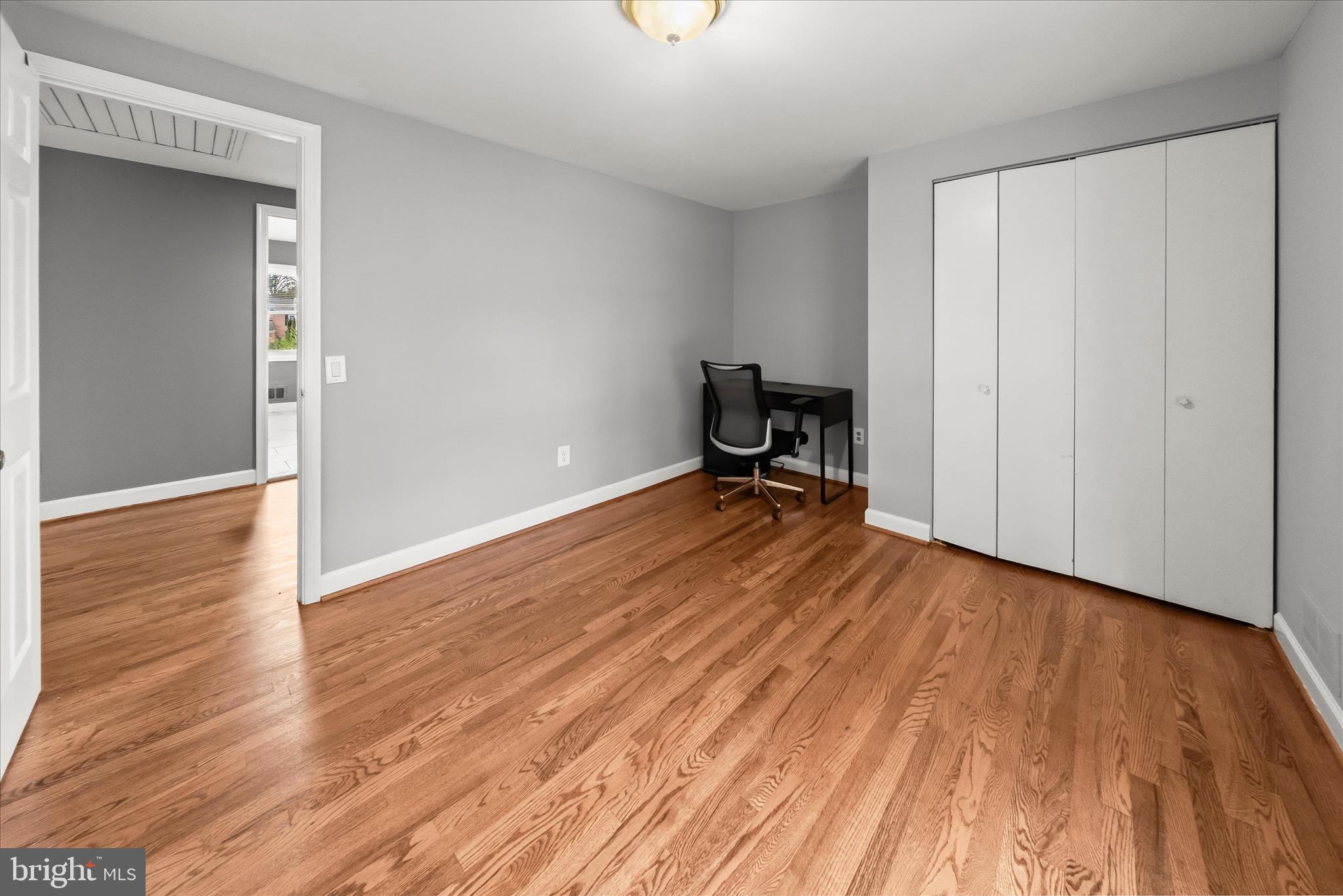 FOX HILLS OF POTOMAC - Residential