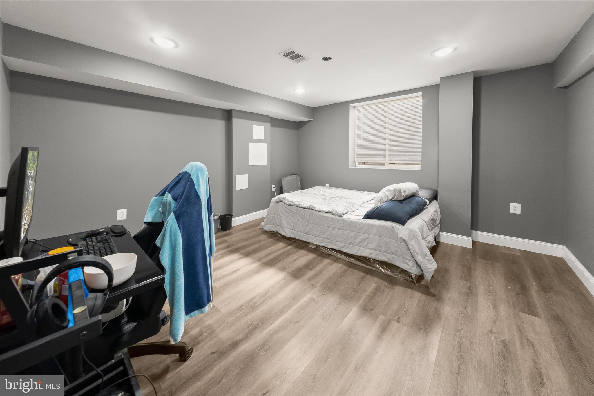 FOX HILLS OF POTOMAC - Residential