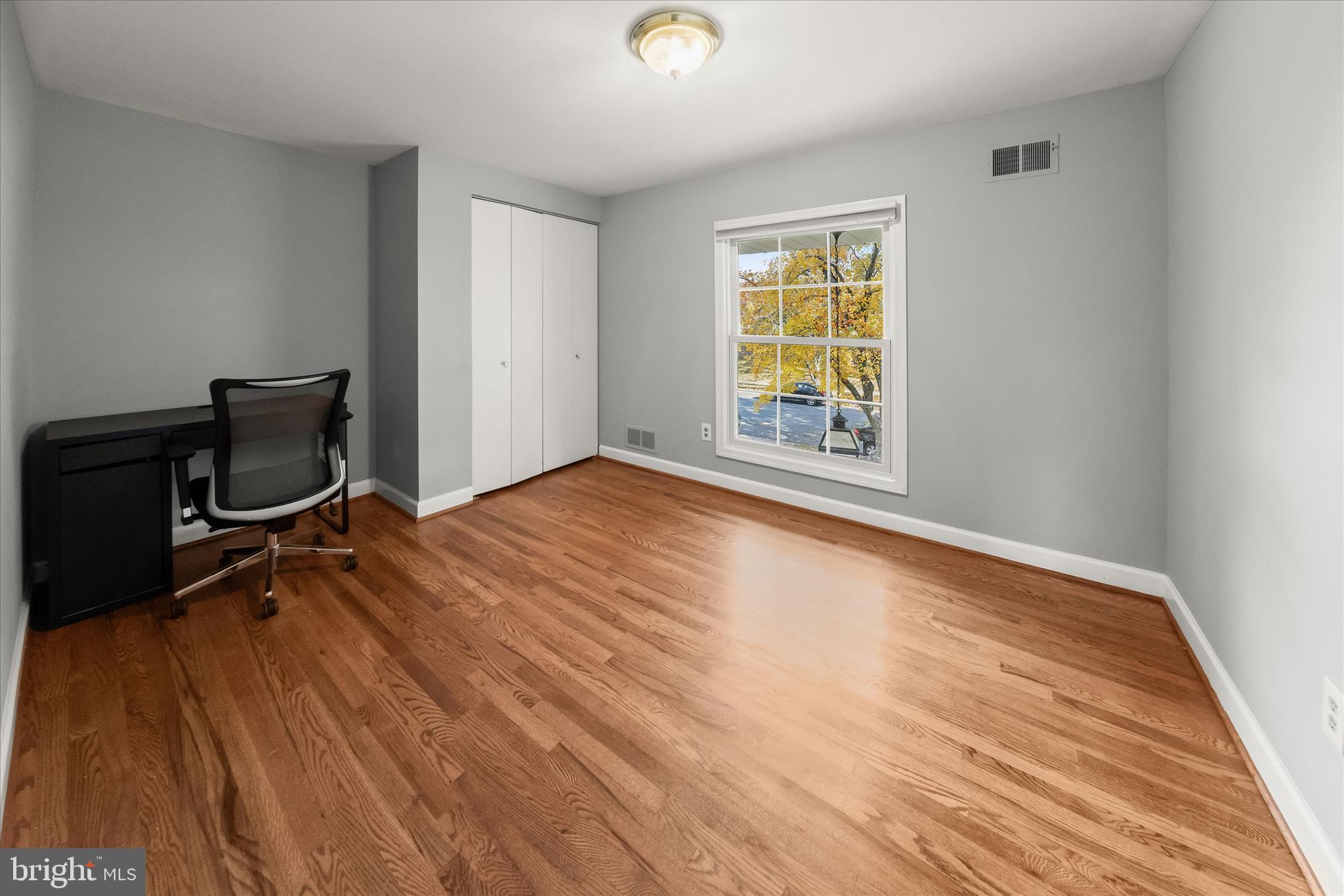 FOX HILLS OF POTOMAC - Residential