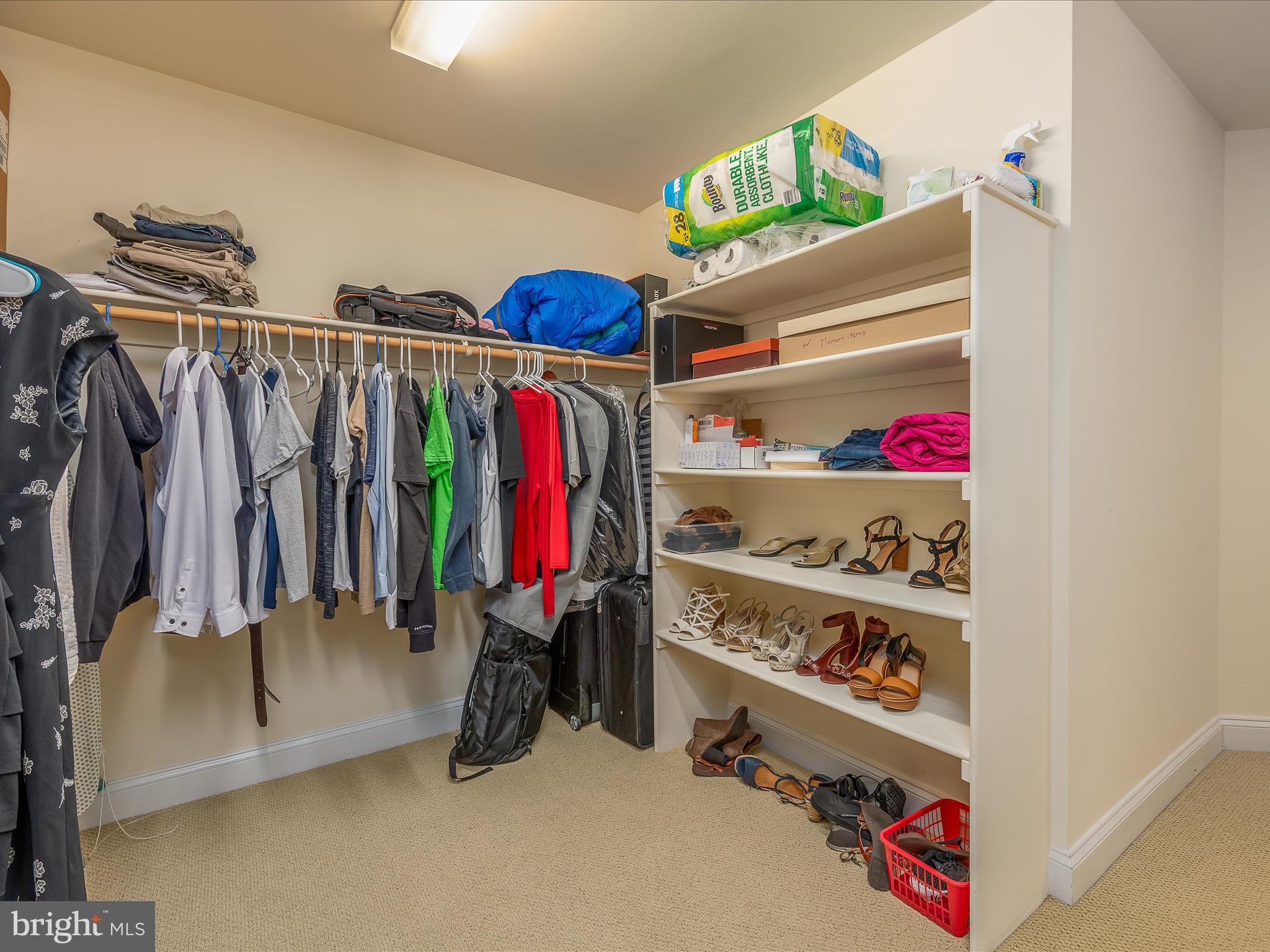 BROOKFIELD - Residential Lease