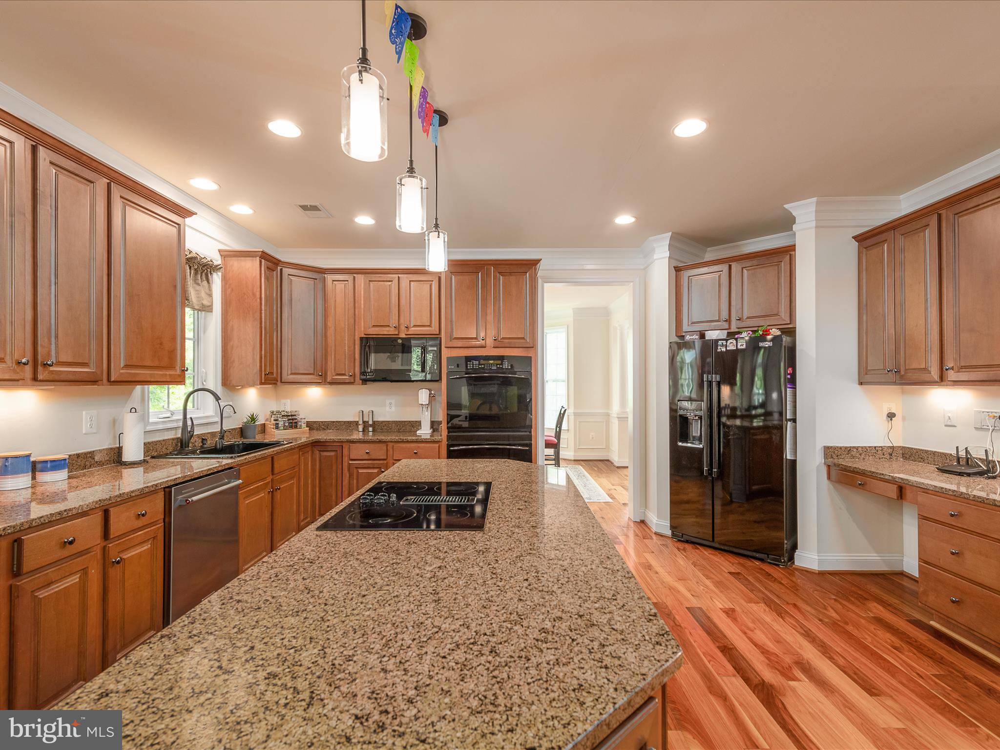 BROOKFIELD - Residential Lease