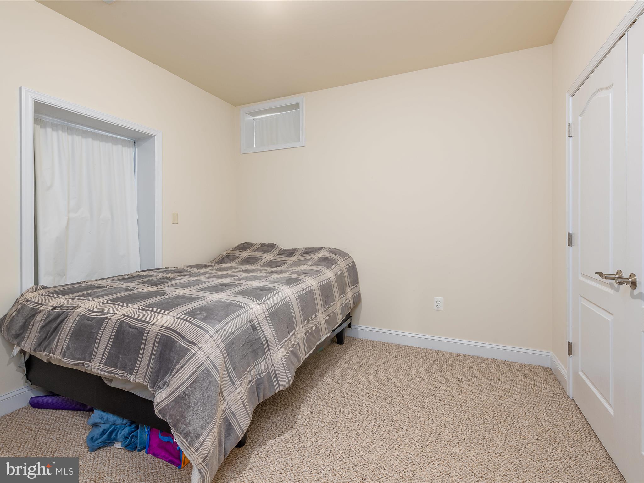 BROOKFIELD - Residential Lease