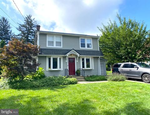 13 MYLIN AVENUE WILLOW STREET PA 17584