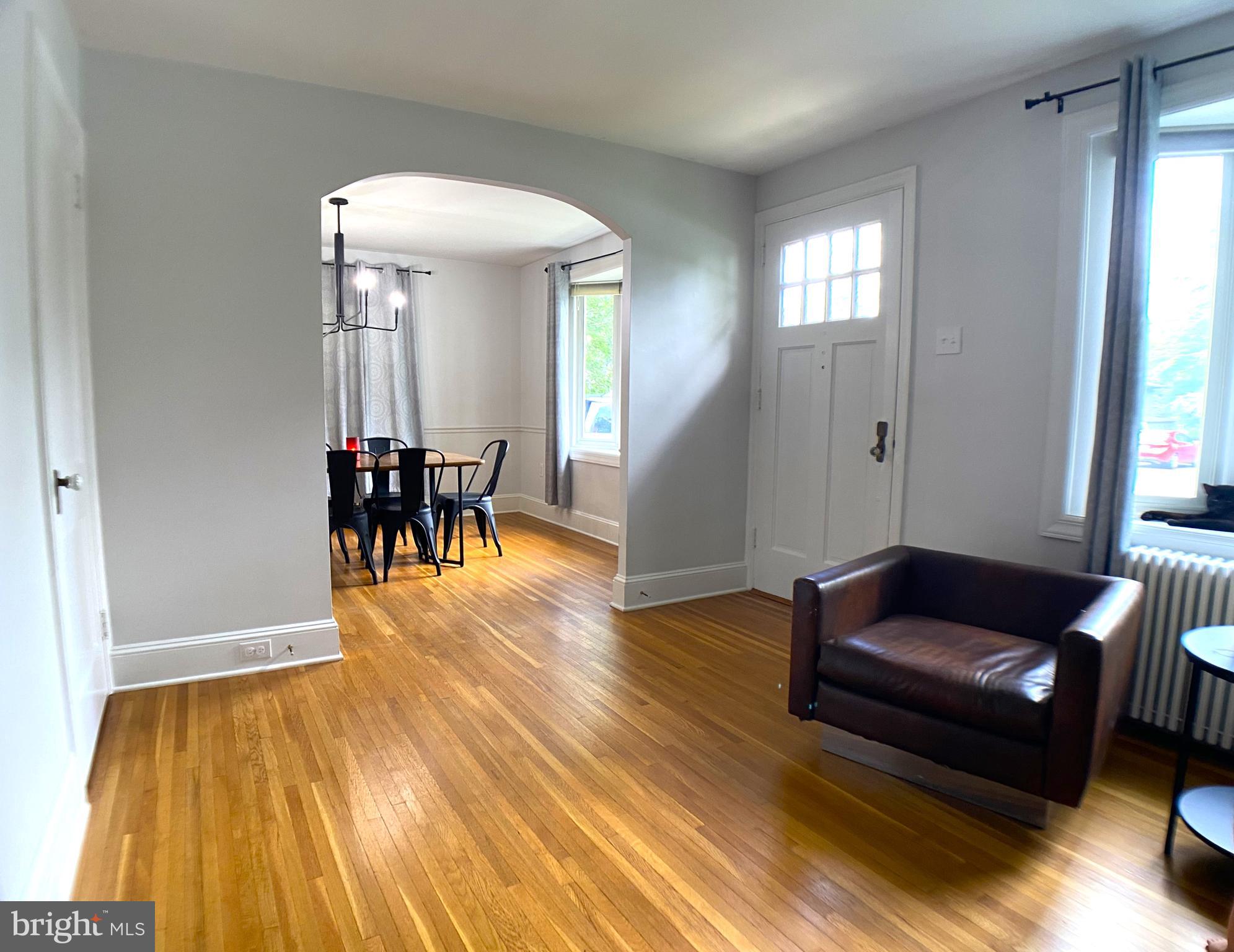 WILLOW STREET - Residential