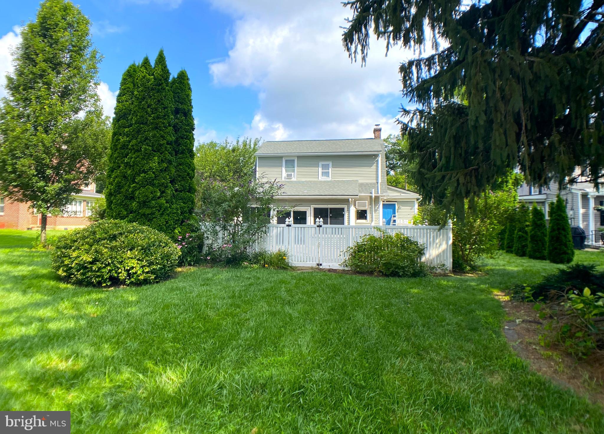 13 MYLIN AVENUE