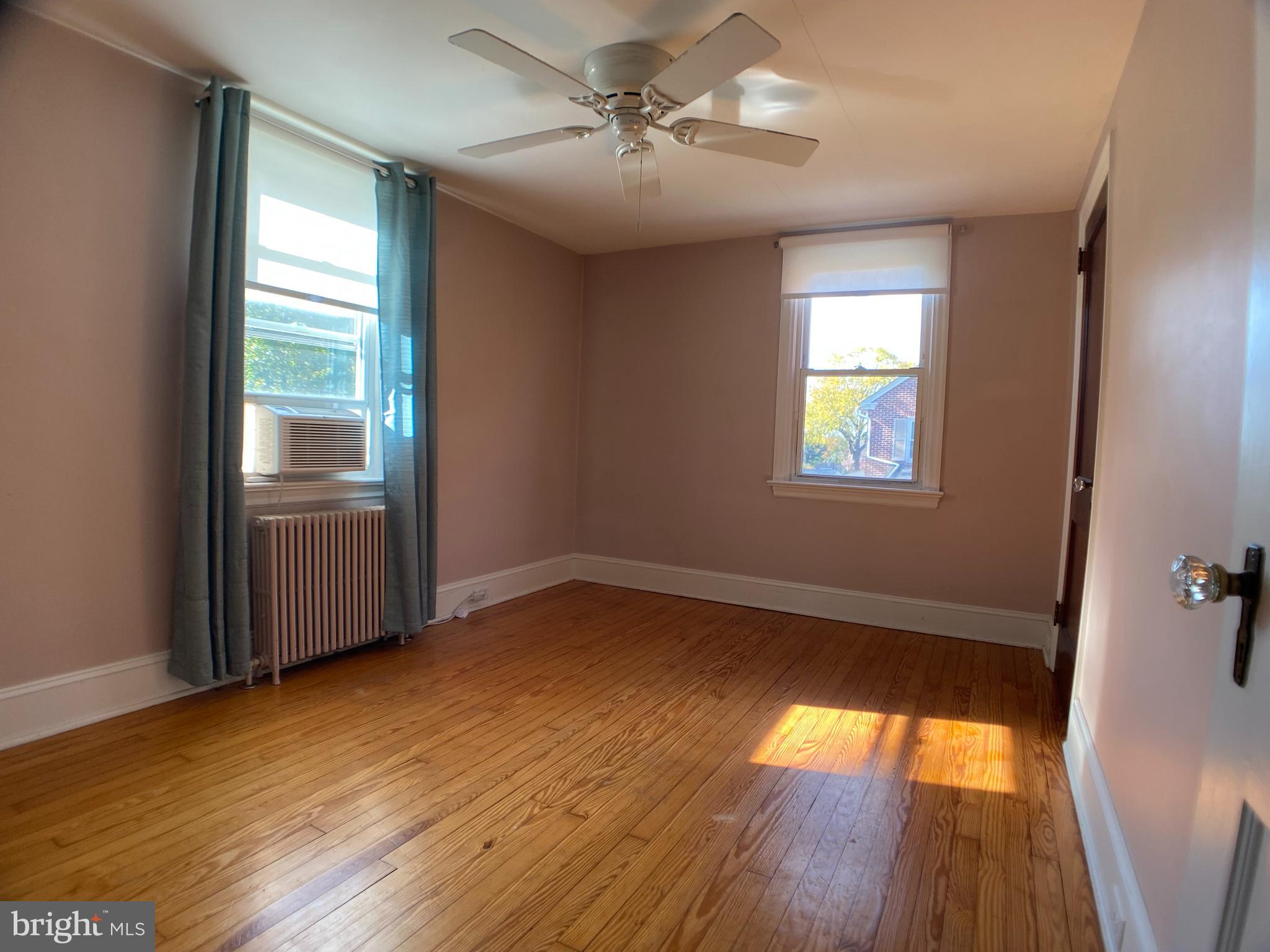 WILLOW STREET - Residential