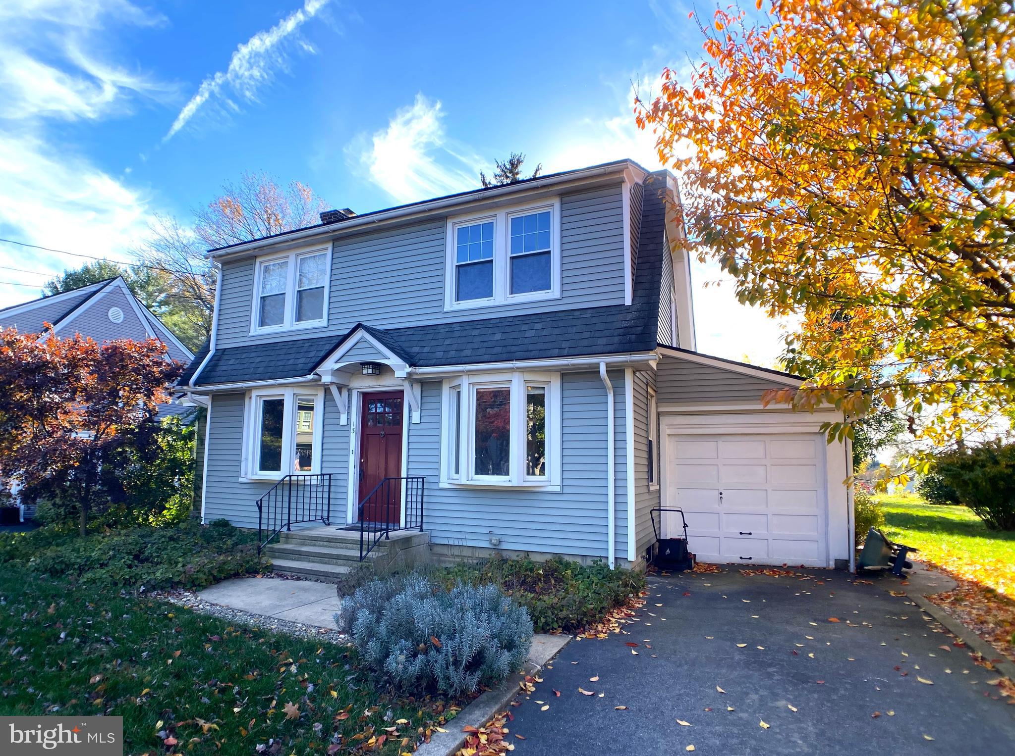 WILLOW STREET - Residential