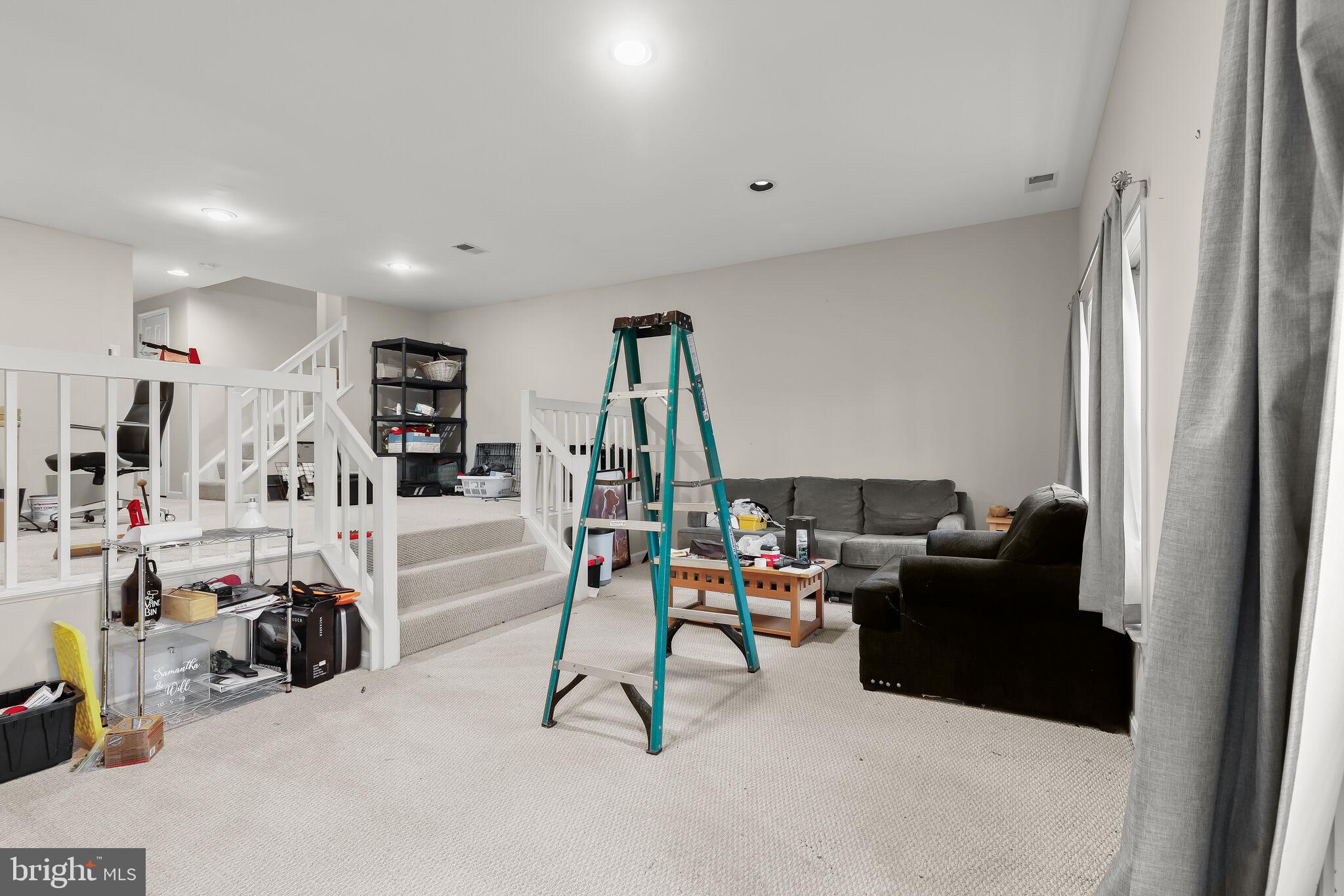 TIMBER POINT - Residential