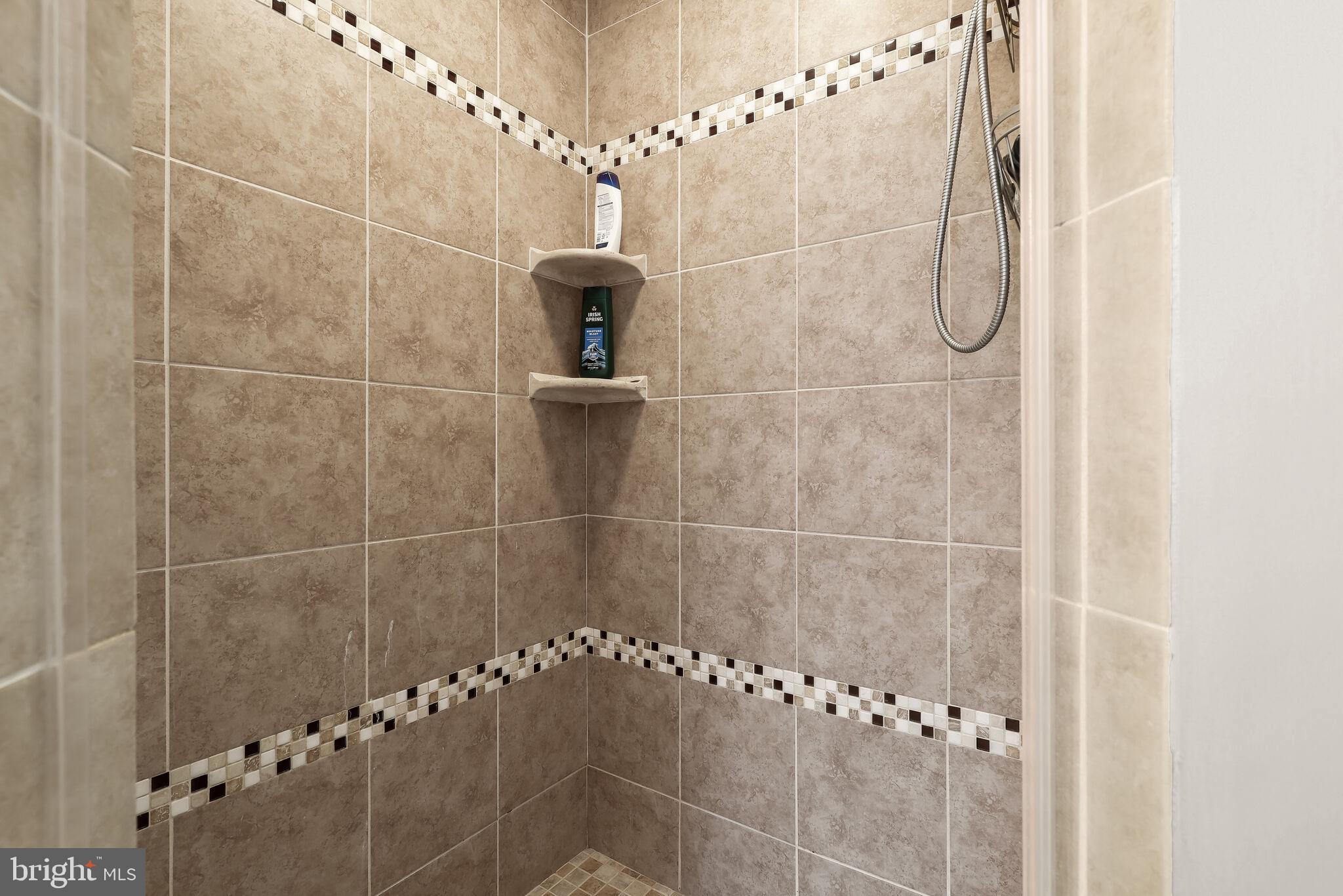 TIMBER POINT - Residential