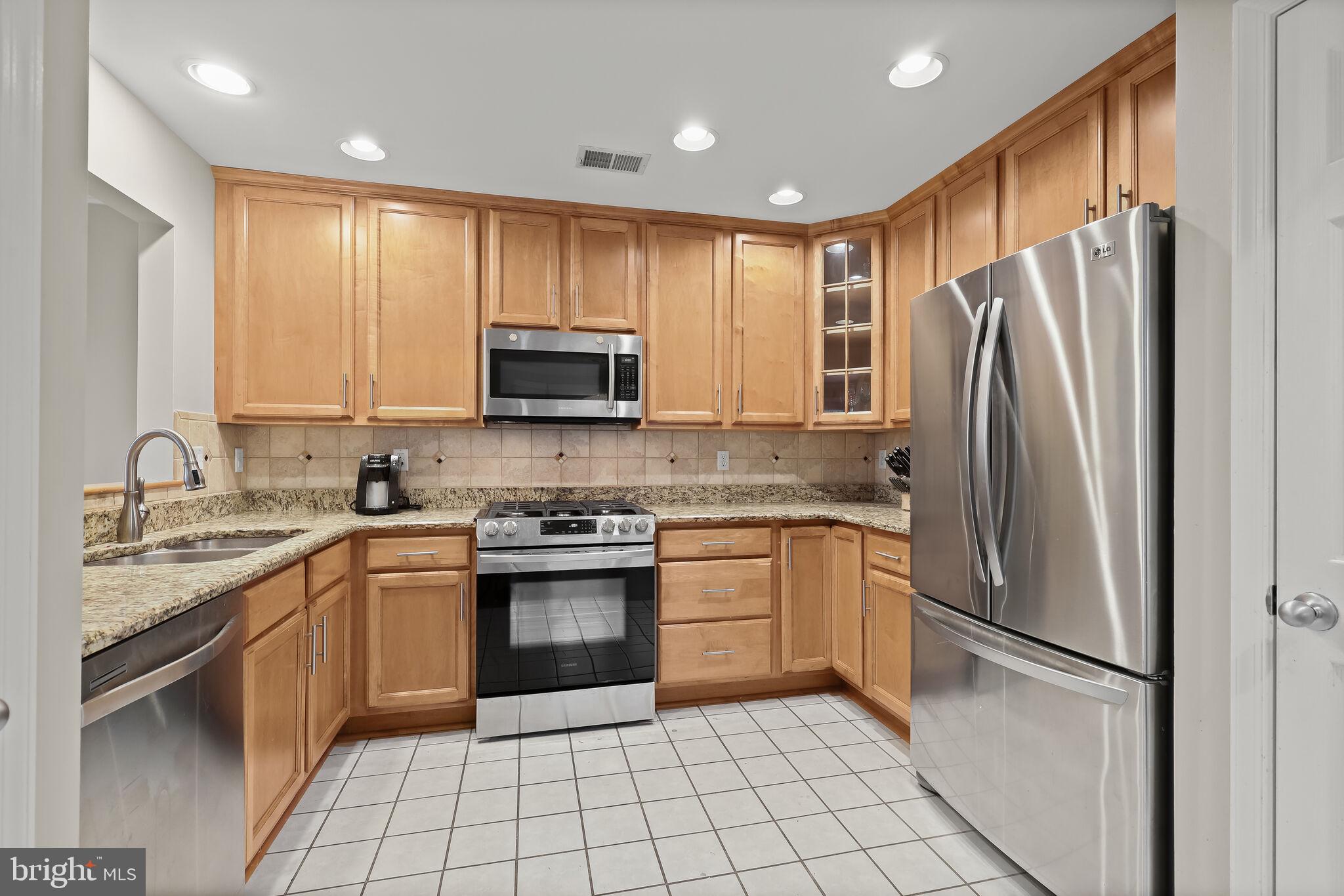 TIMBER POINT - Residential