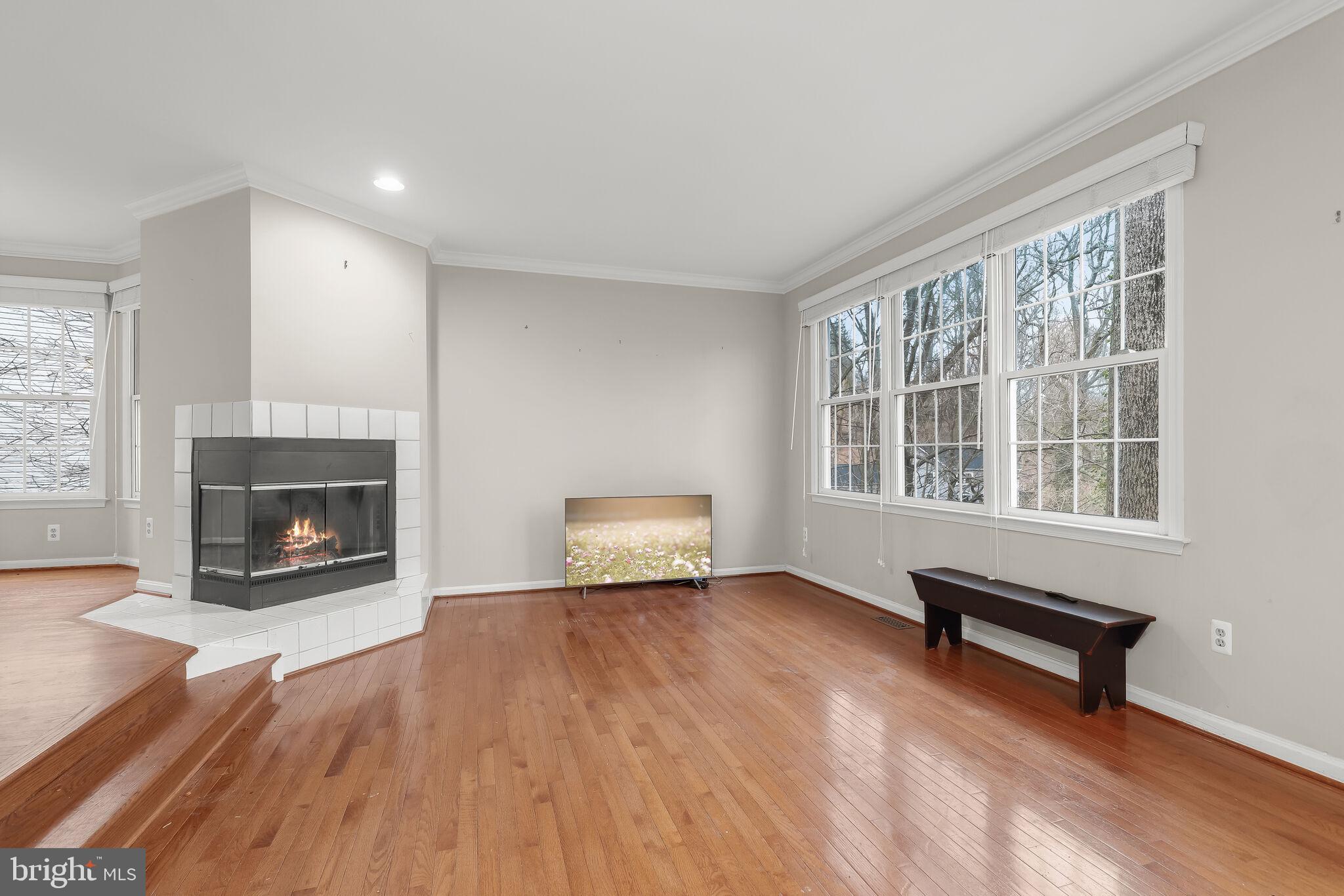 TIMBER POINT - Residential