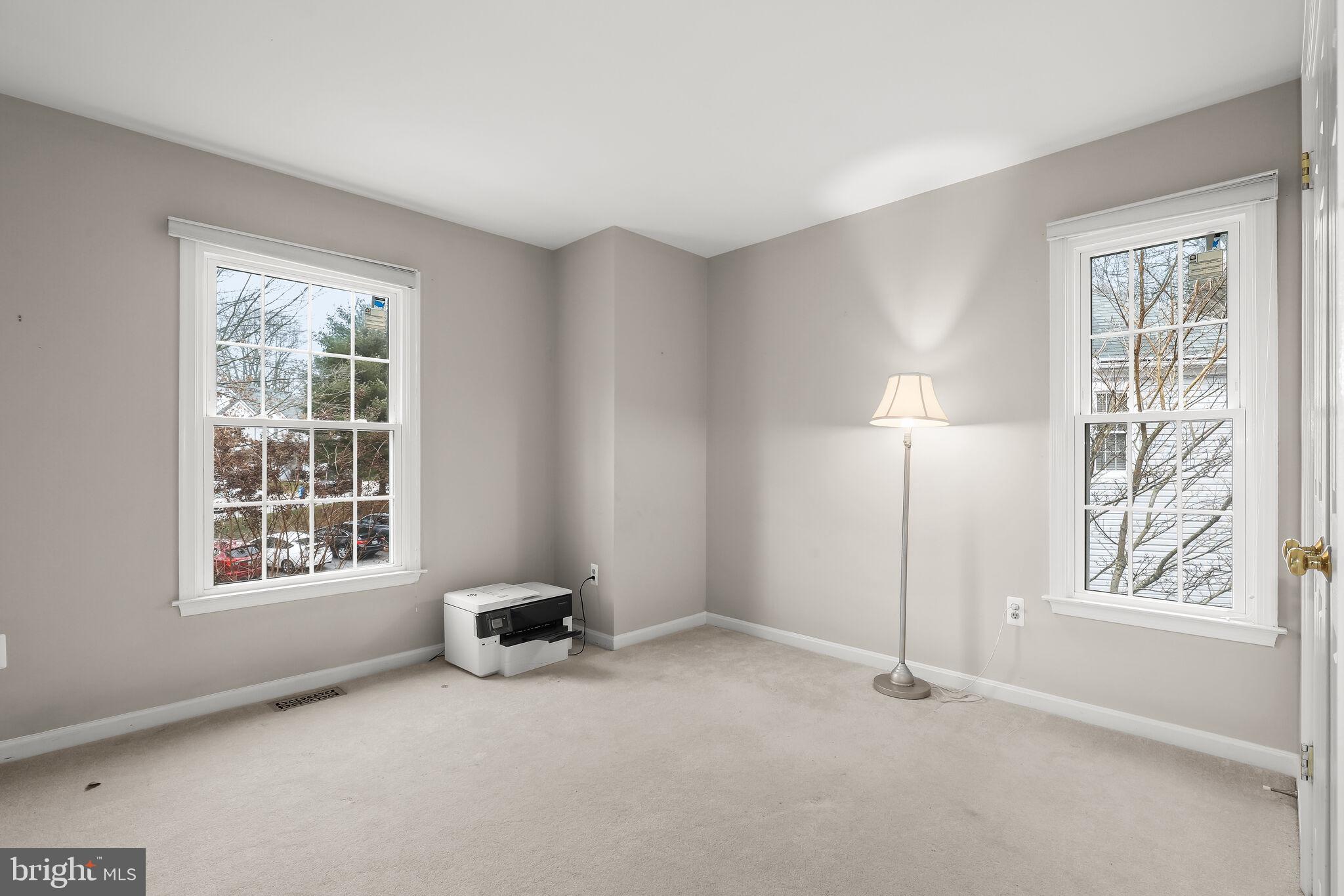 TIMBER POINT - Residential