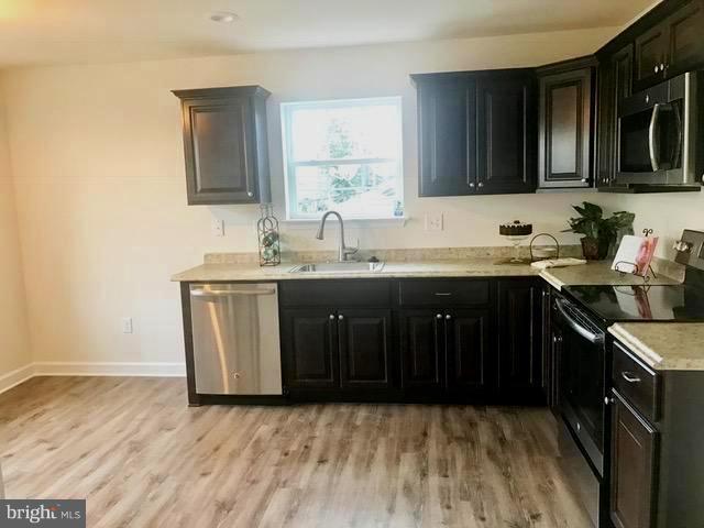 ARUNDEL GARDENS - Residential