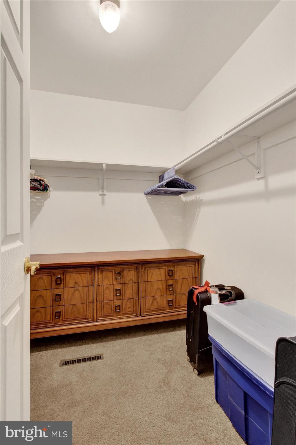 LAKE MEADE - Residential