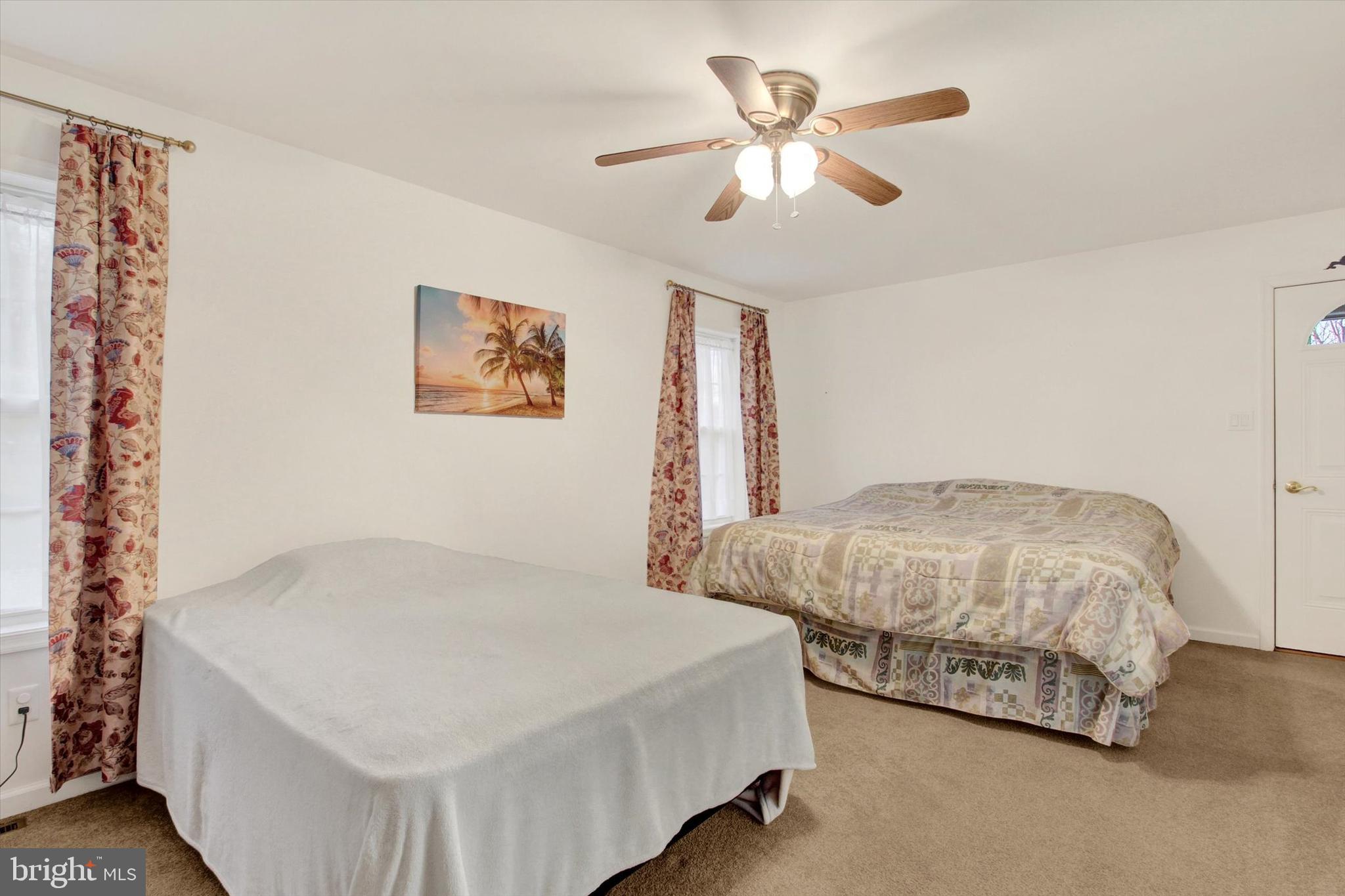 LAKE MEADE - Residential