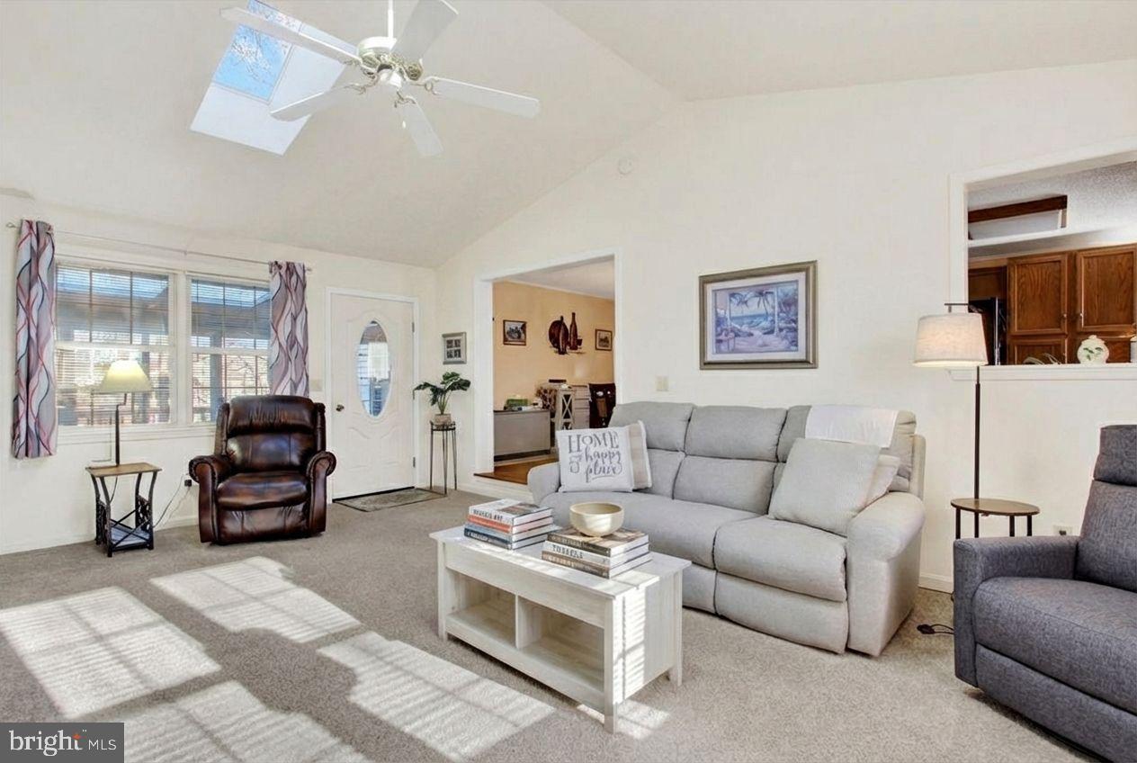 LAKE MEADE - Residential