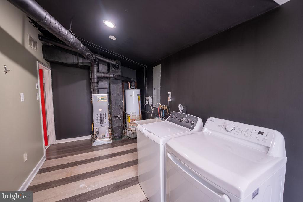 ROCKLEDGE AT BELAIR - Residential