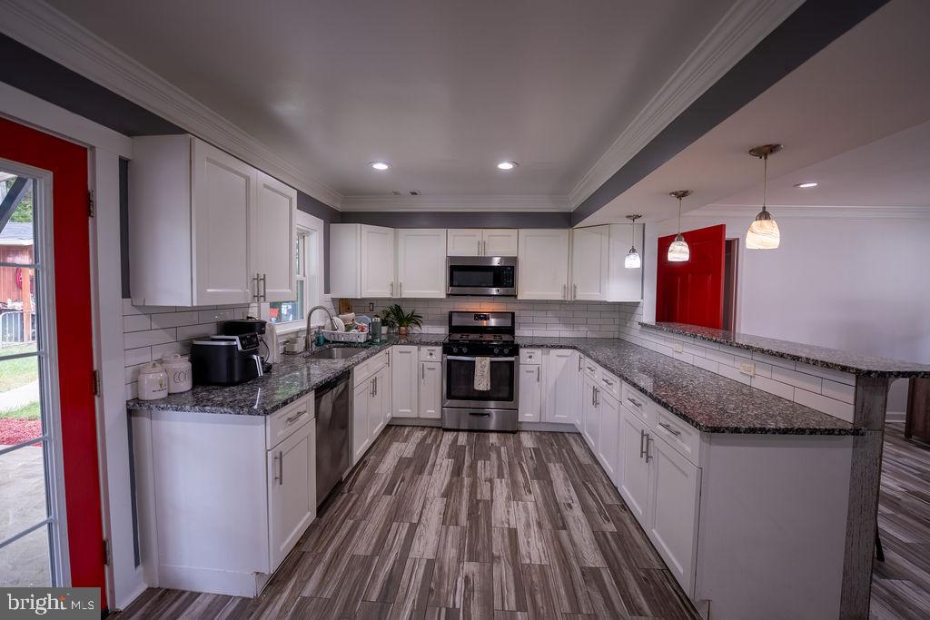 ROCKLEDGE AT BELAIR - Residential