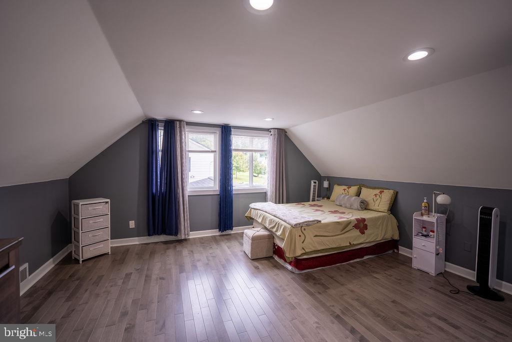 ROCKLEDGE AT BELAIR - Residential