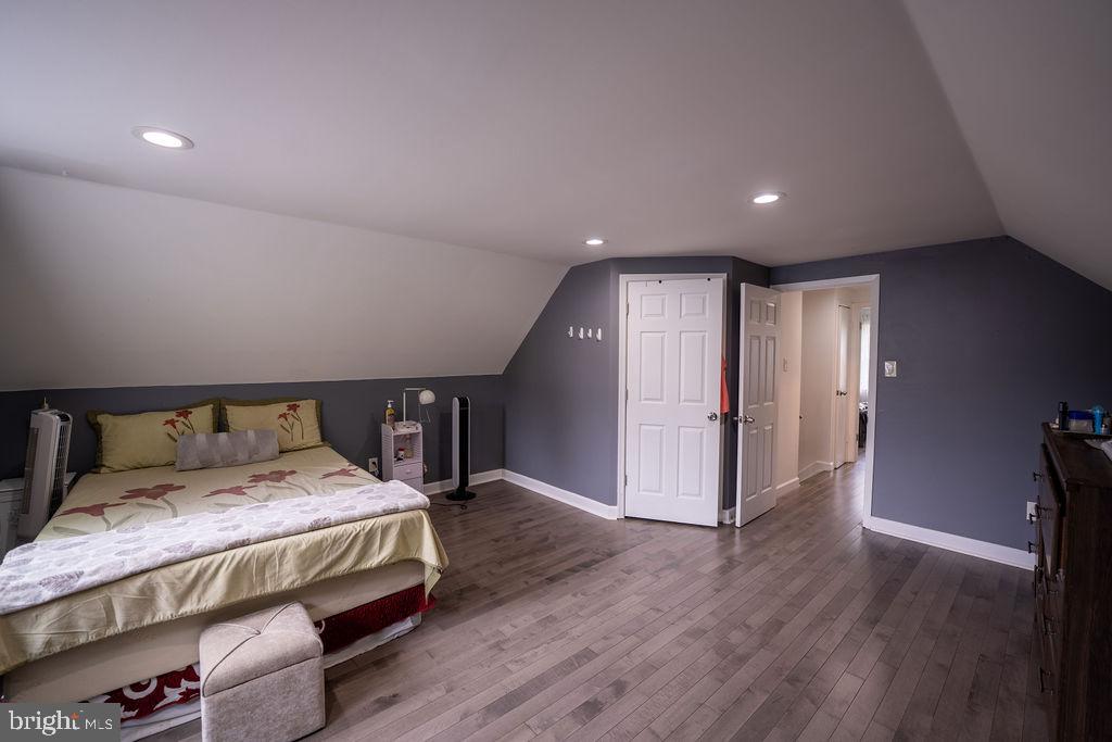 ROCKLEDGE AT BELAIR - Residential