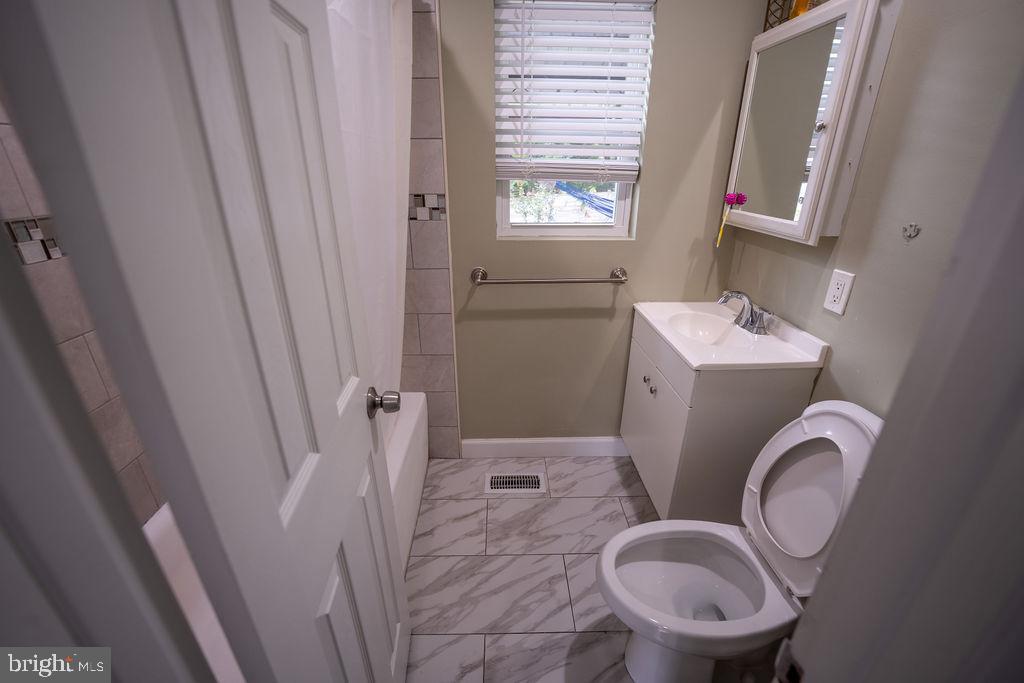 ROCKLEDGE AT BELAIR - Residential