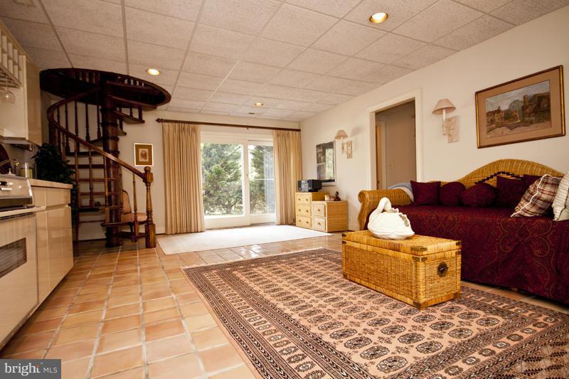 WOODWARD - Residential