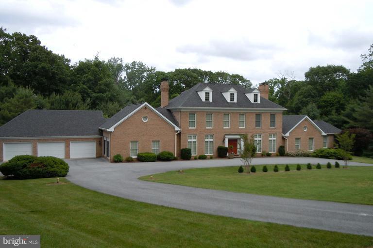 WOODWARD - Residential