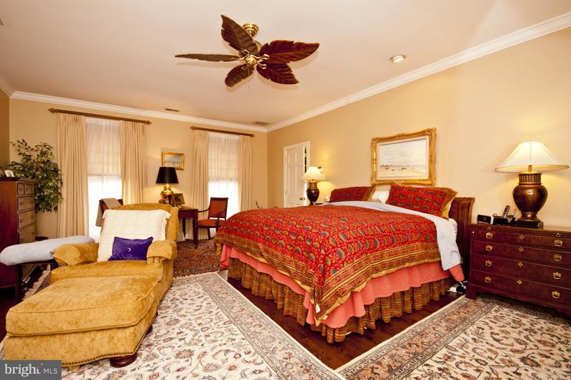 WOODWARD - Residential