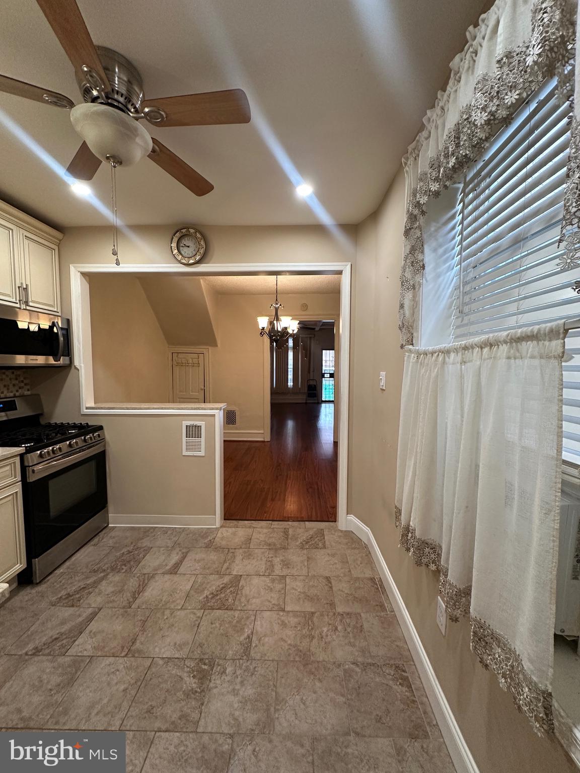 WEST PHILADELPHIA - Residential