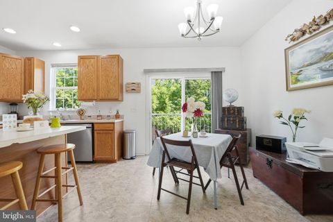 Tiny photo for 8435 Byers Drive, ALEXANDRIA, VA 22309 (MLS # VAFX2308310)