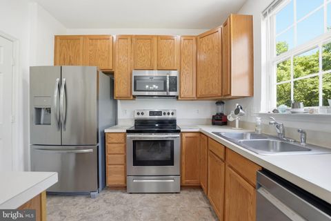 Tiny photo for 8435 Byers Drive, ALEXANDRIA, VA 22309 (MLS # VAFX2308310)