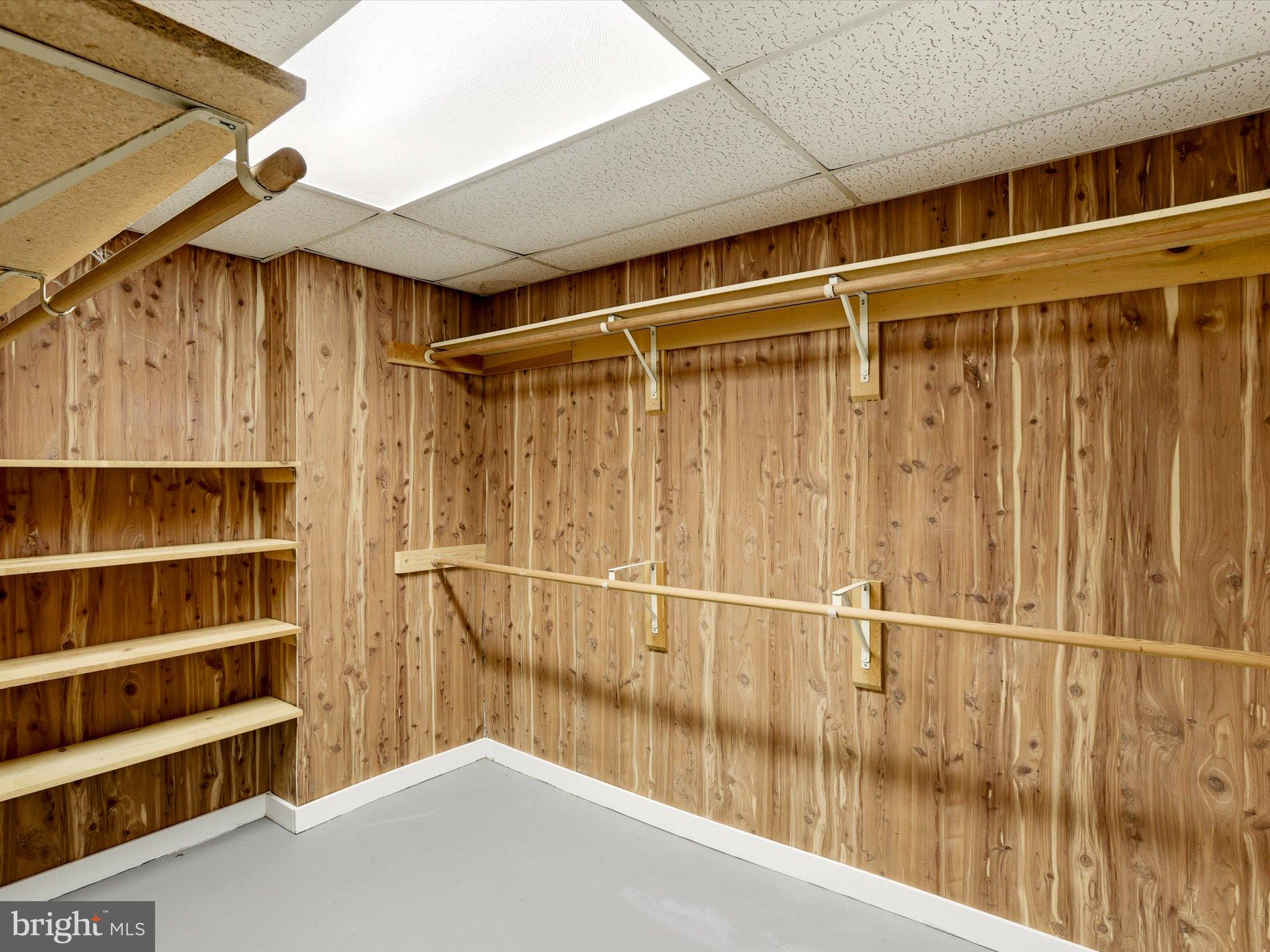 VALLEY HEIGHTS - Residential