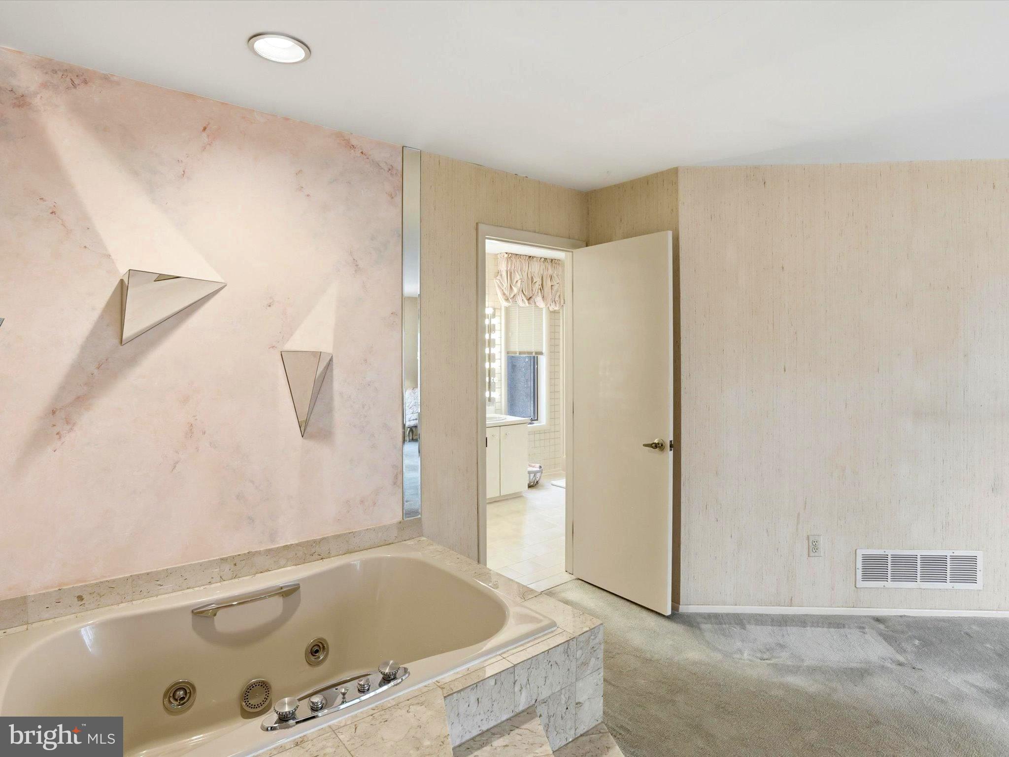 VALLEY HEIGHTS - Residential