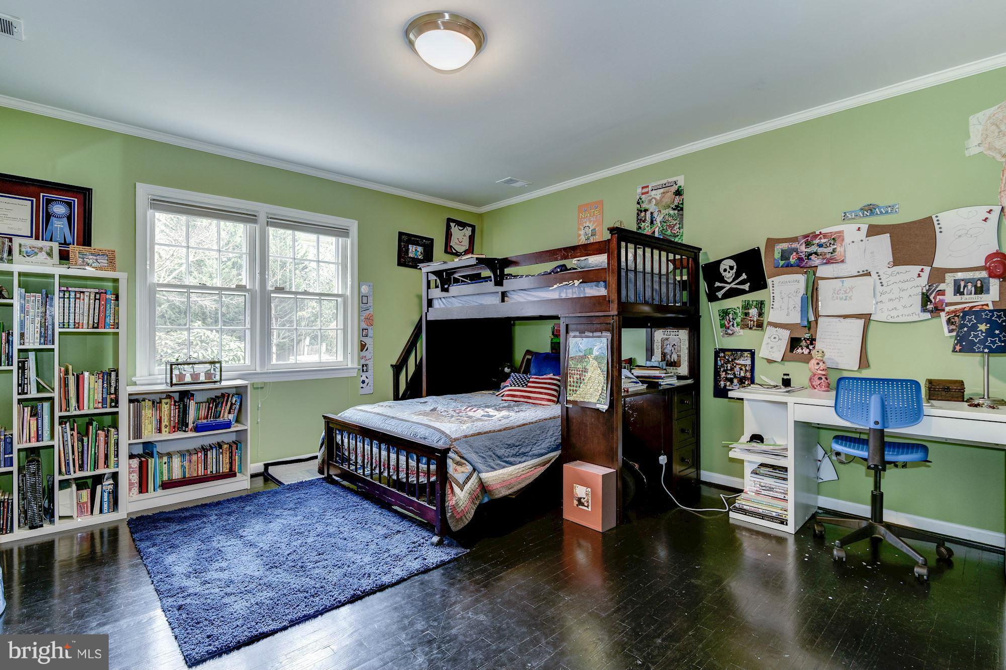 KENWOOD PARK - Residential