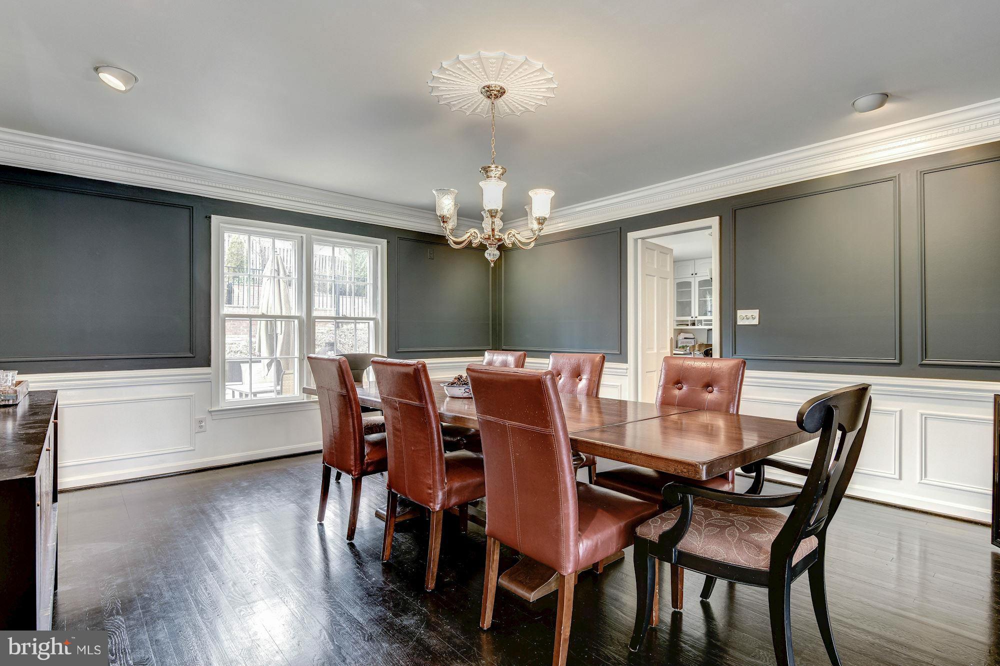 KENWOOD PARK - Residential