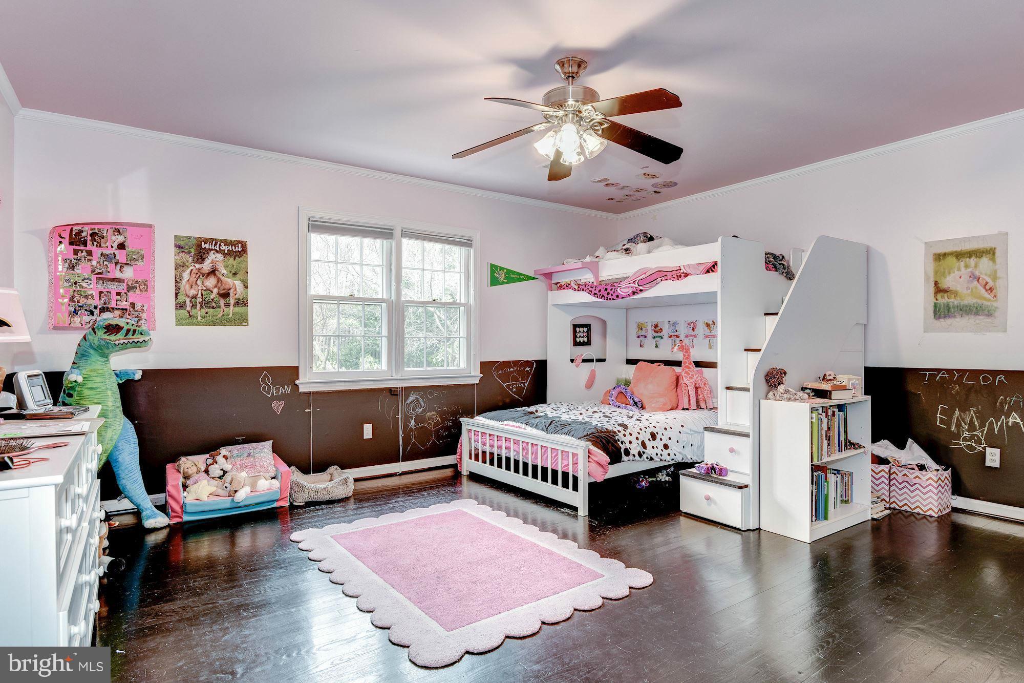 KENWOOD PARK - Residential