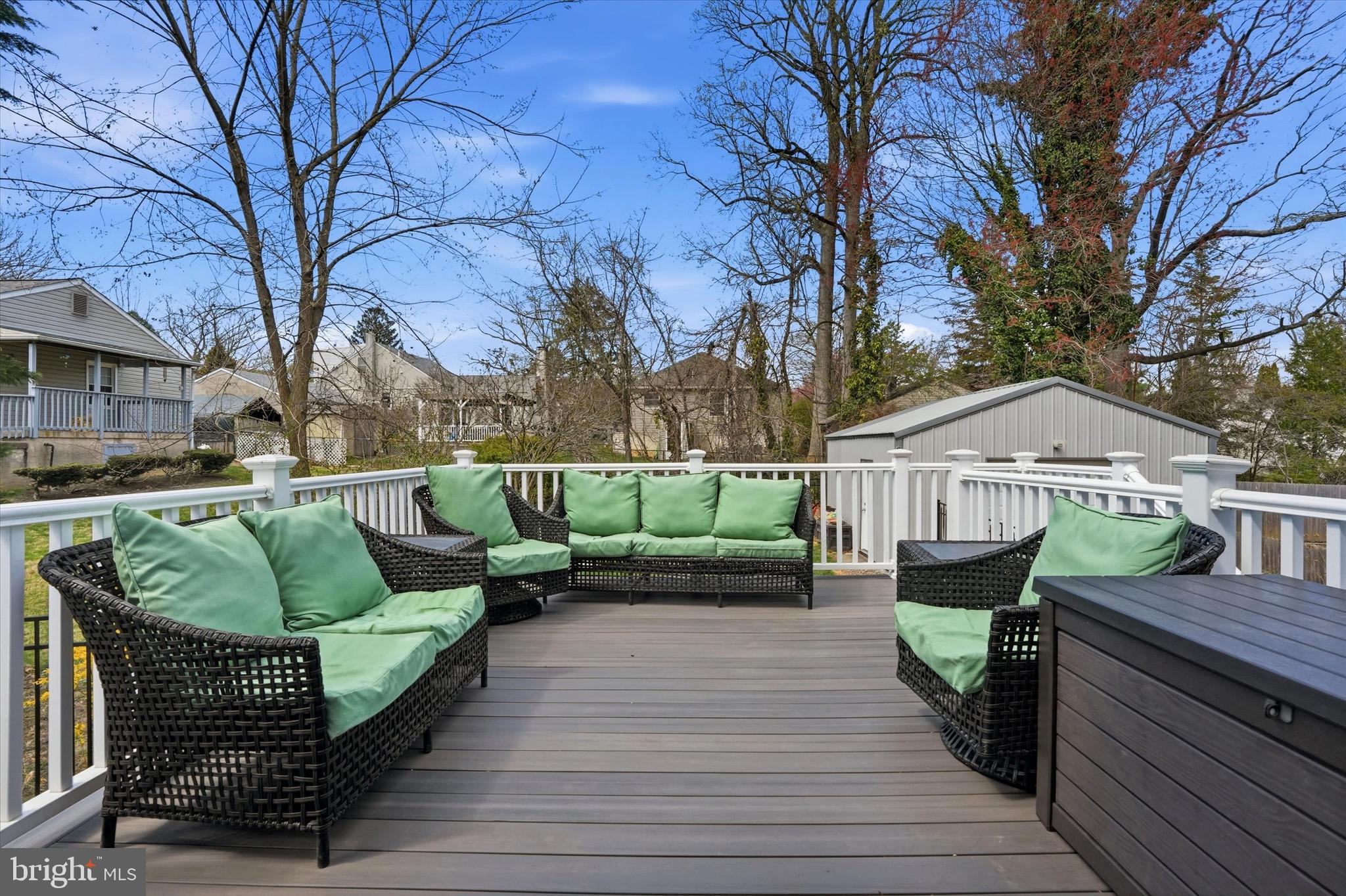 GLENSIDE - Residential