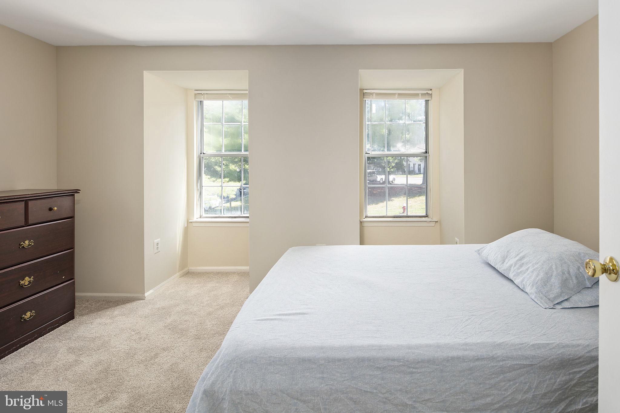 COUNTRYSIDE - Residential