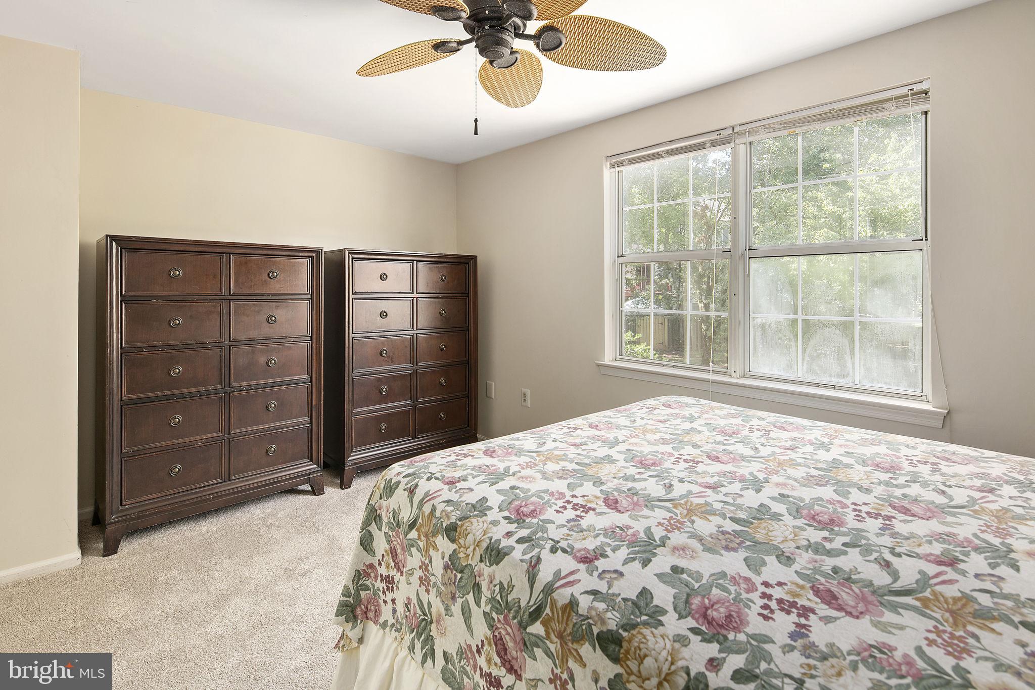 COUNTRYSIDE - Residential