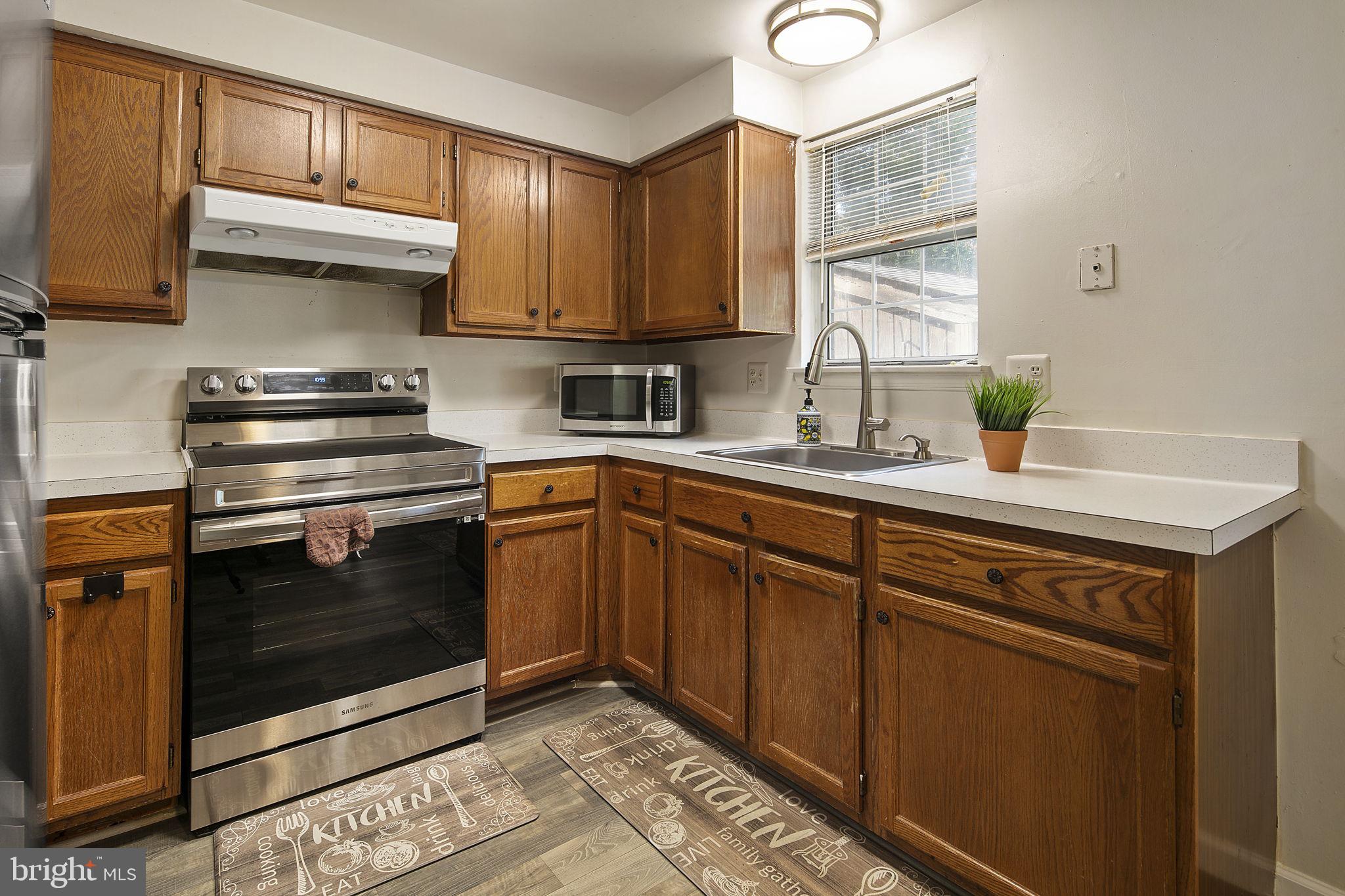 COUNTRYSIDE - Residential