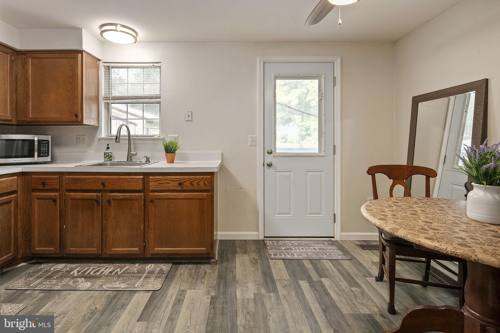 COUNTRYSIDE - Residential