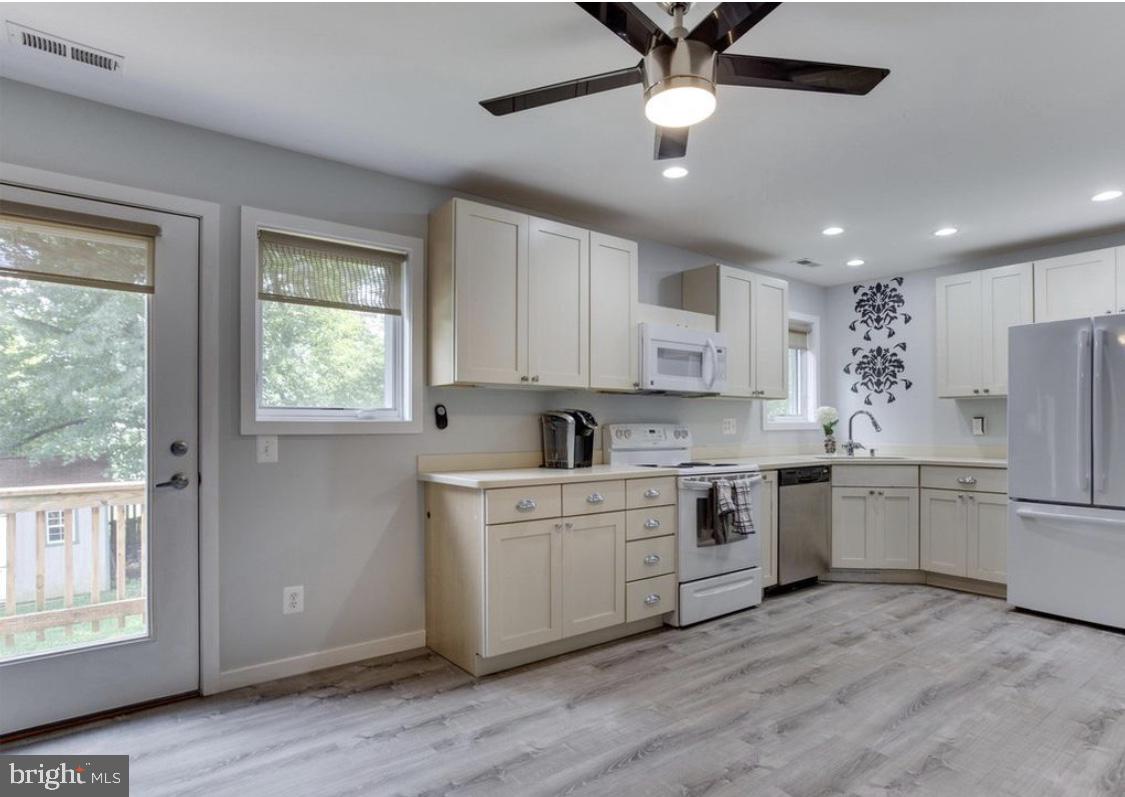 INGLEHART - Residential Lease