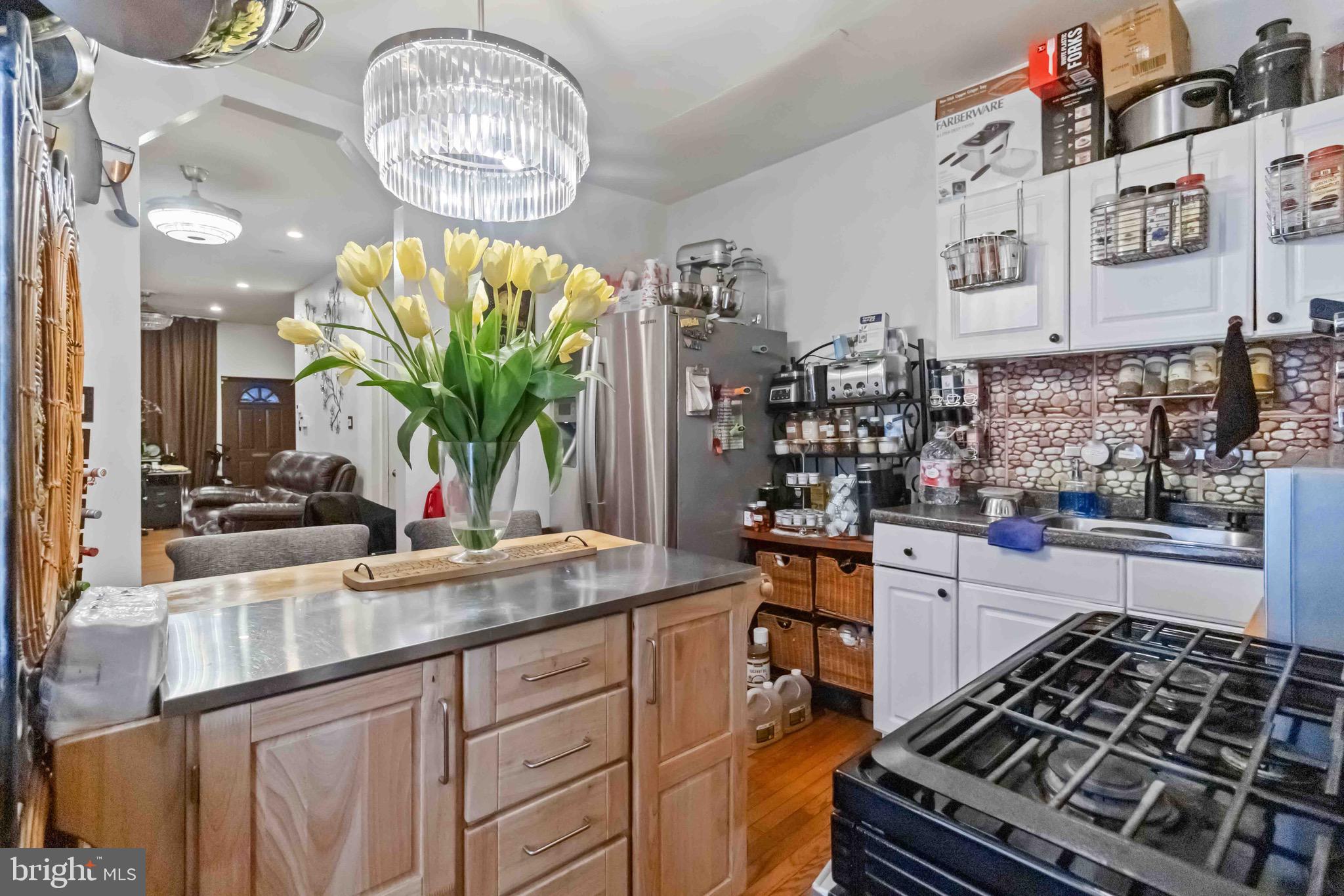 WEST OAK LANE - Residential